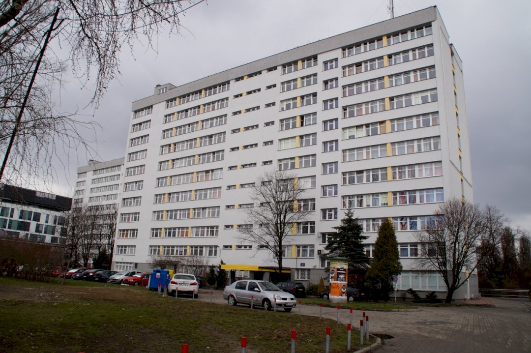 Фоновое изображение общежития № 2 - Żwirek, Варшавского Университета